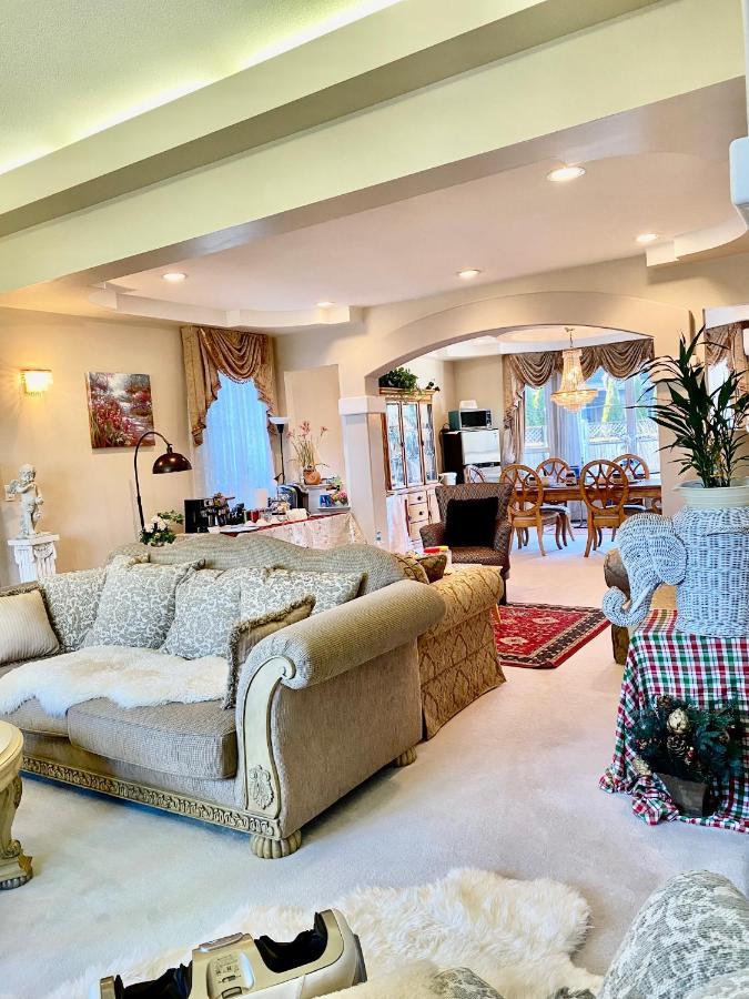Jessicahouse Ltd. * Richmond